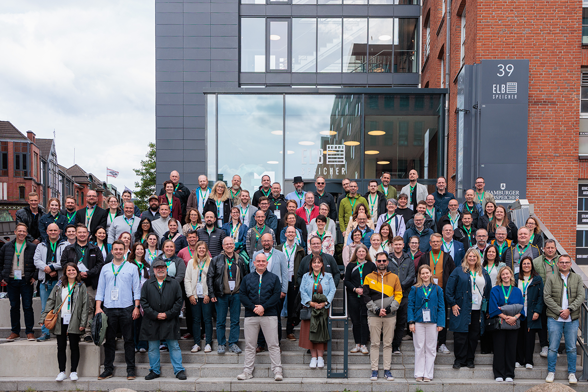 Gruppenfoto der Kundenveranstaltung 2026 von domeba.